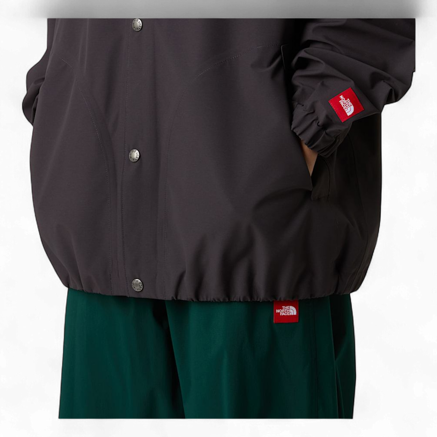 THE NORTH FACE UNISEX RED BOX DRYVENT™ COACH JACKET
