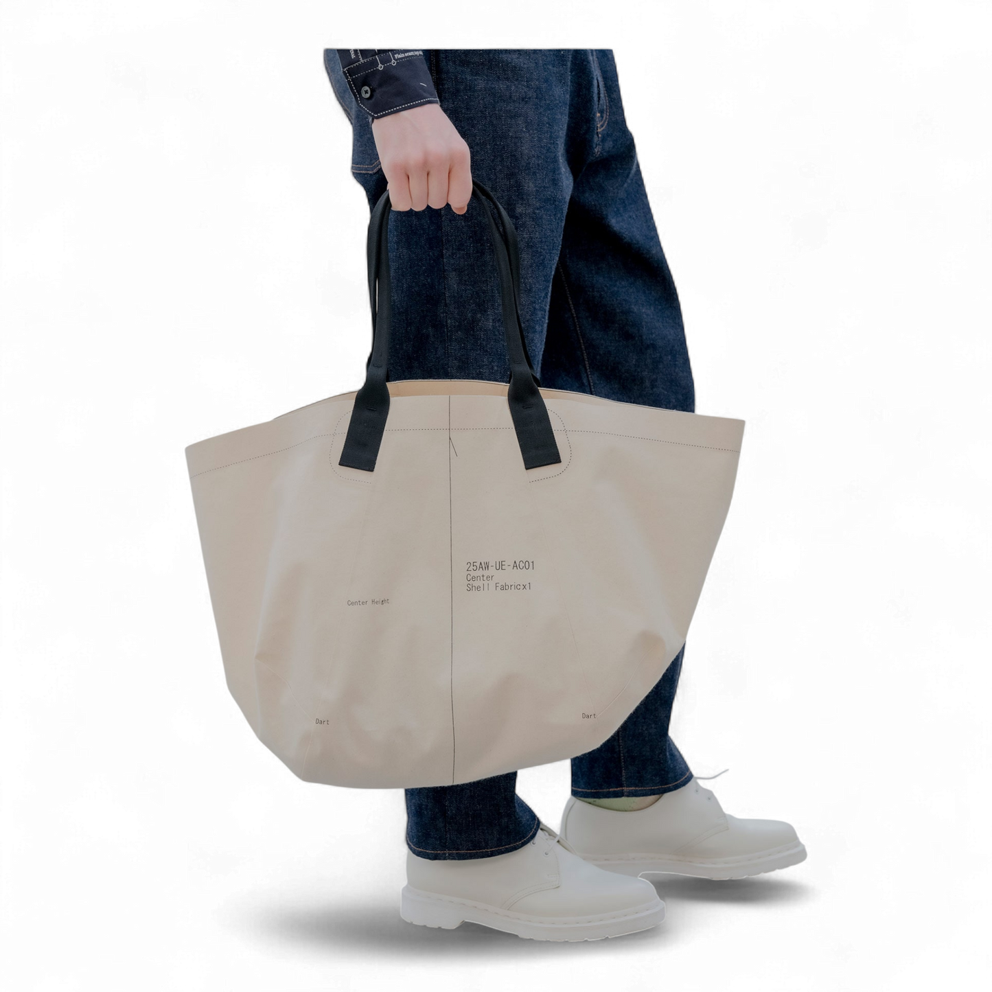 UNIFORM EXPERIMENT X FRAGMENT MAP-OUT TOTE BAG