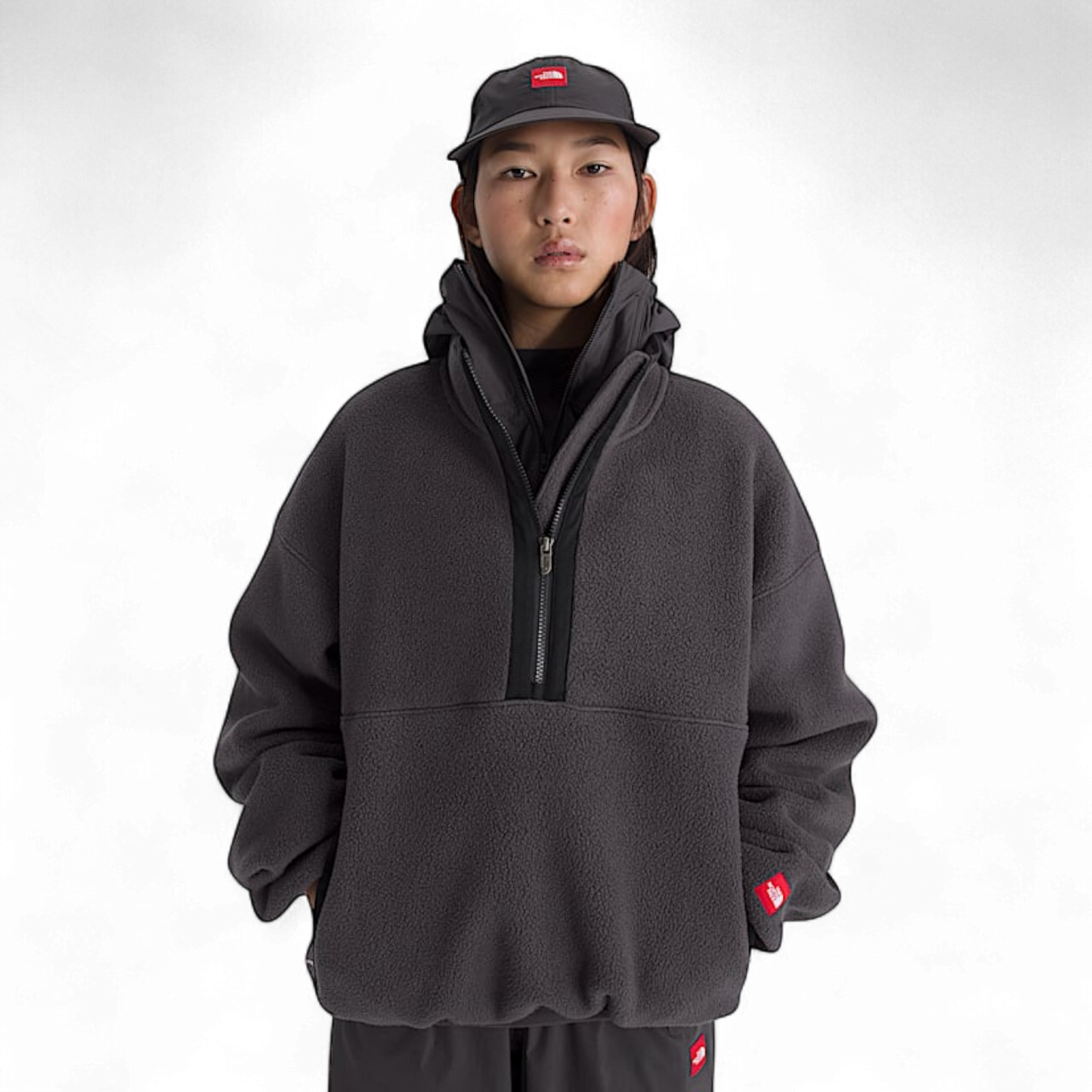 THE NORTH FACE RED BOX HALF ZIP FLEECE