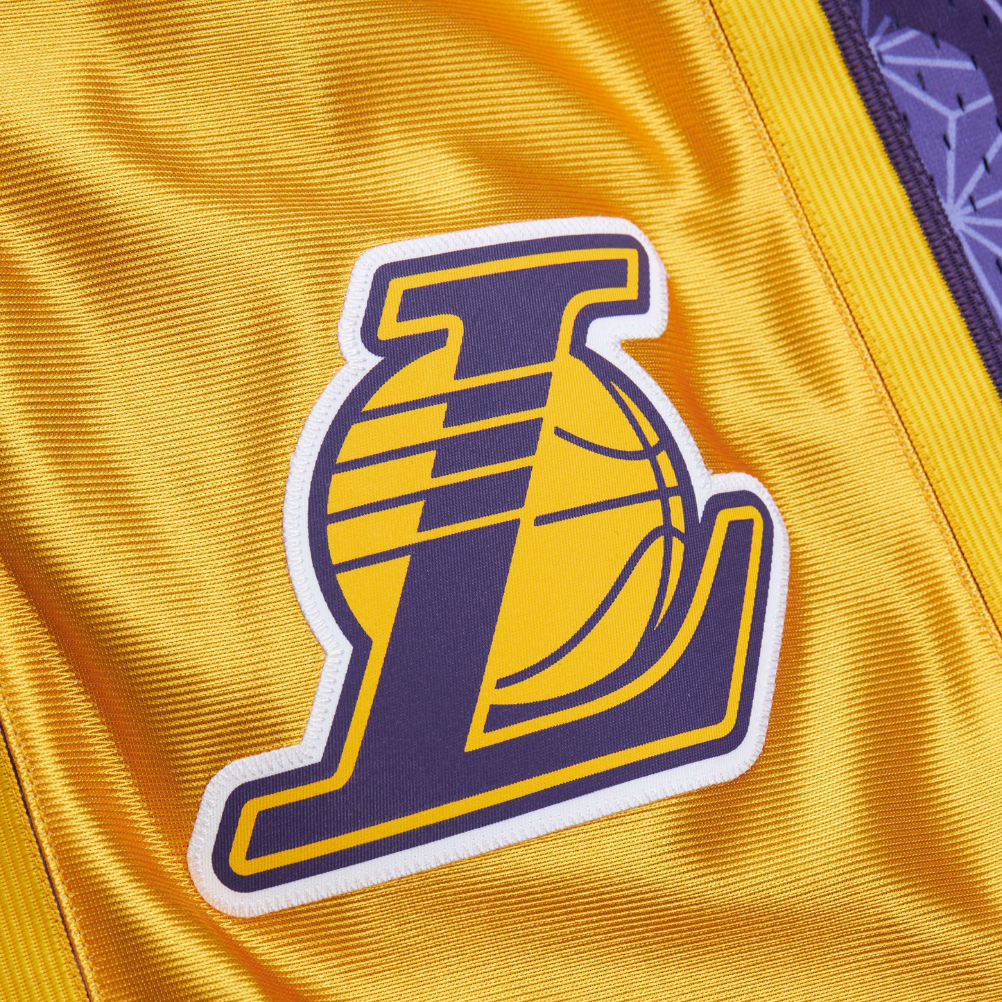 MITCHELL & NESS ASIAN HERITAGE SWINGMAN LA LAKERS 2009 SHORTS