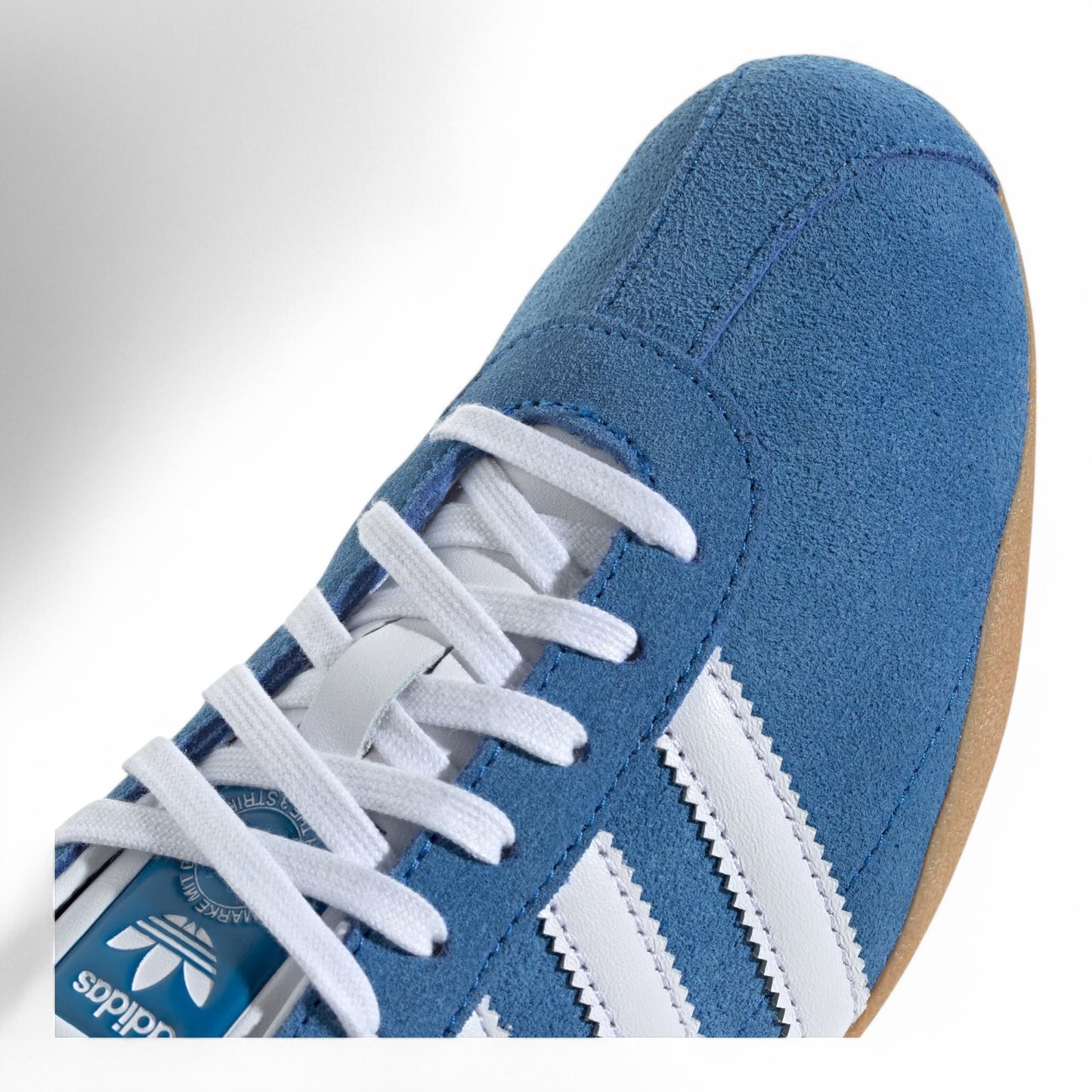 WMNS ADIDAS TOKYO