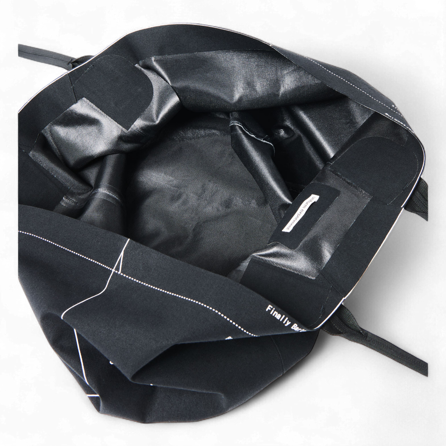 UNIFORM EXPERIMENT X FRAGMENT MAP-OUT TOTE BAG