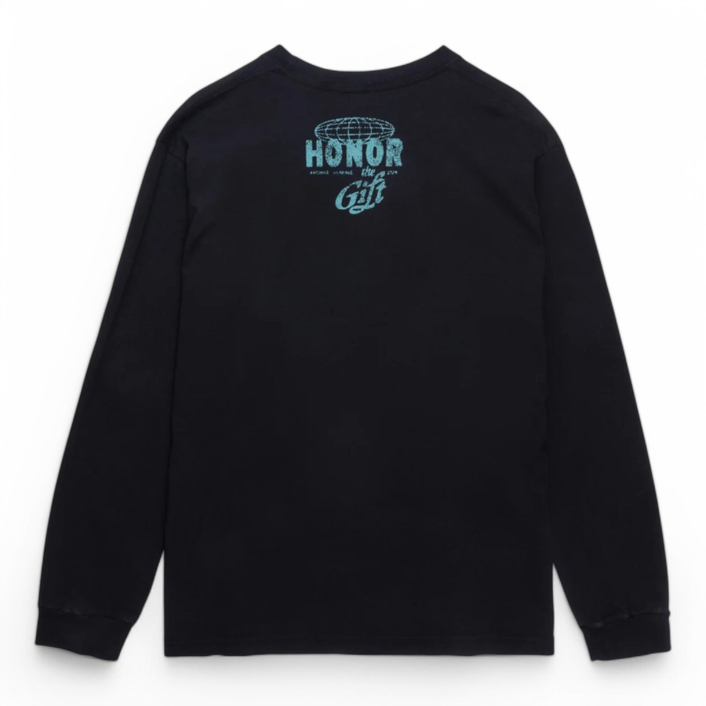HONOR THE GIFT GLOBAL LOGO L/S