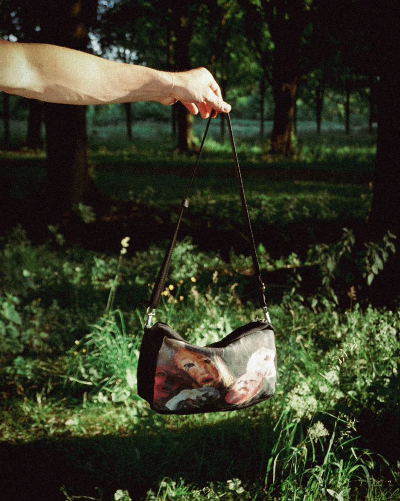 THE LOOSE COMPANY MASK BUMBAG