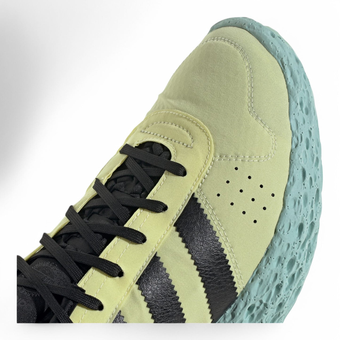 ADIDAS ZPONGE