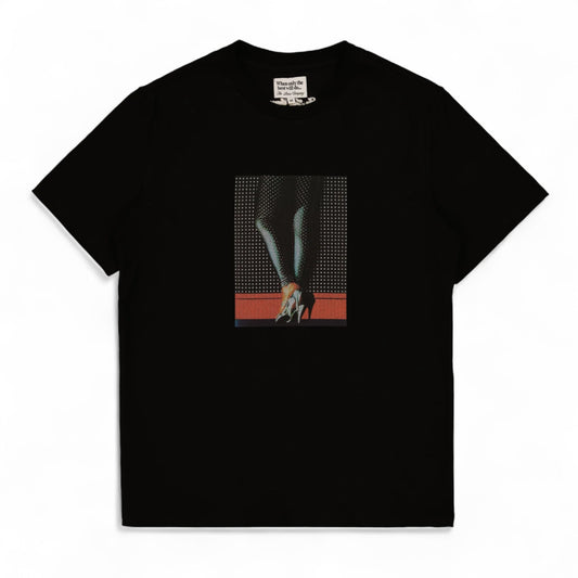 THE LOOSE COMPANY HEELS T-SHIRT