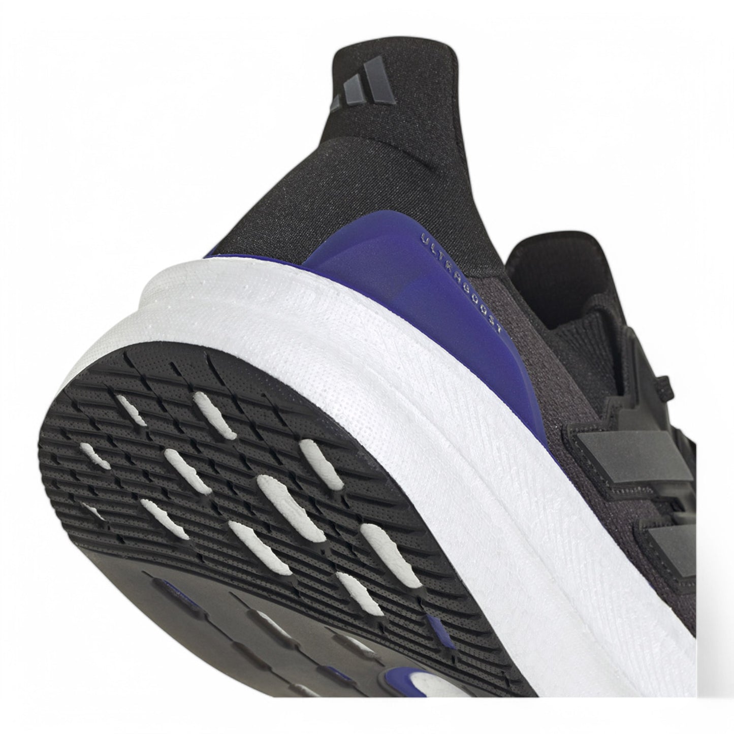 ADIDAS ULTRABOOST 5