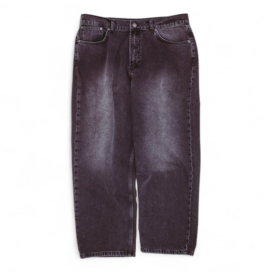 FUCKING AWESOME FECKE WASHED JEAN