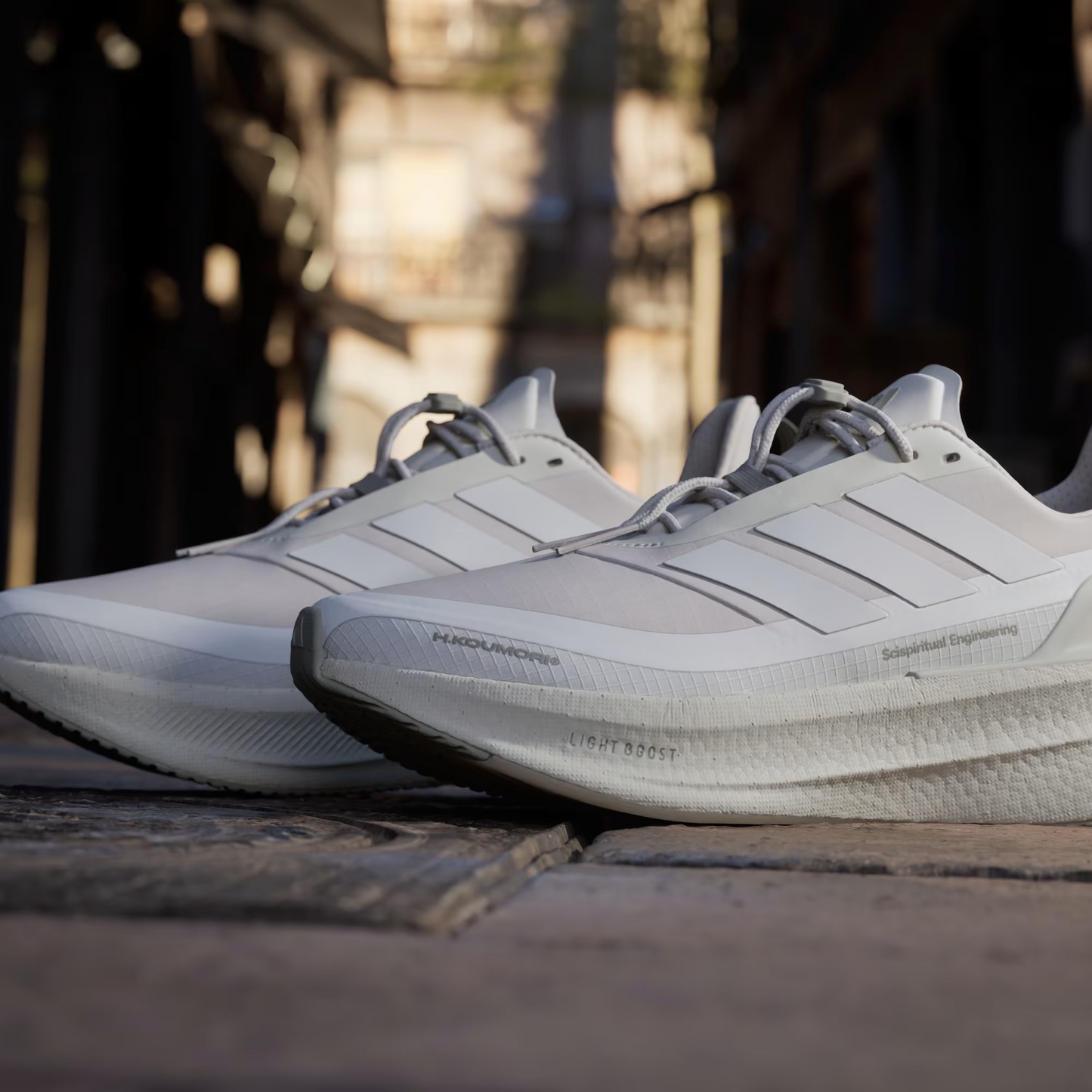 WMNS ADIDAS ULTRABOOST H.KOUMORI