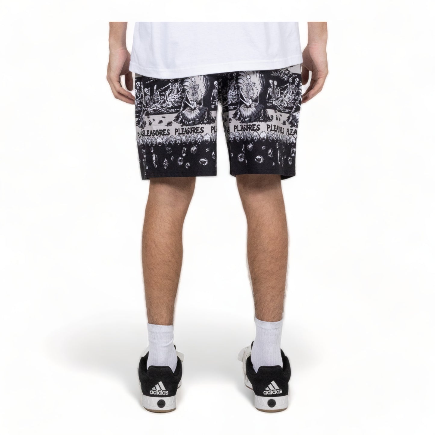 PLEASURES BEACH SHORT