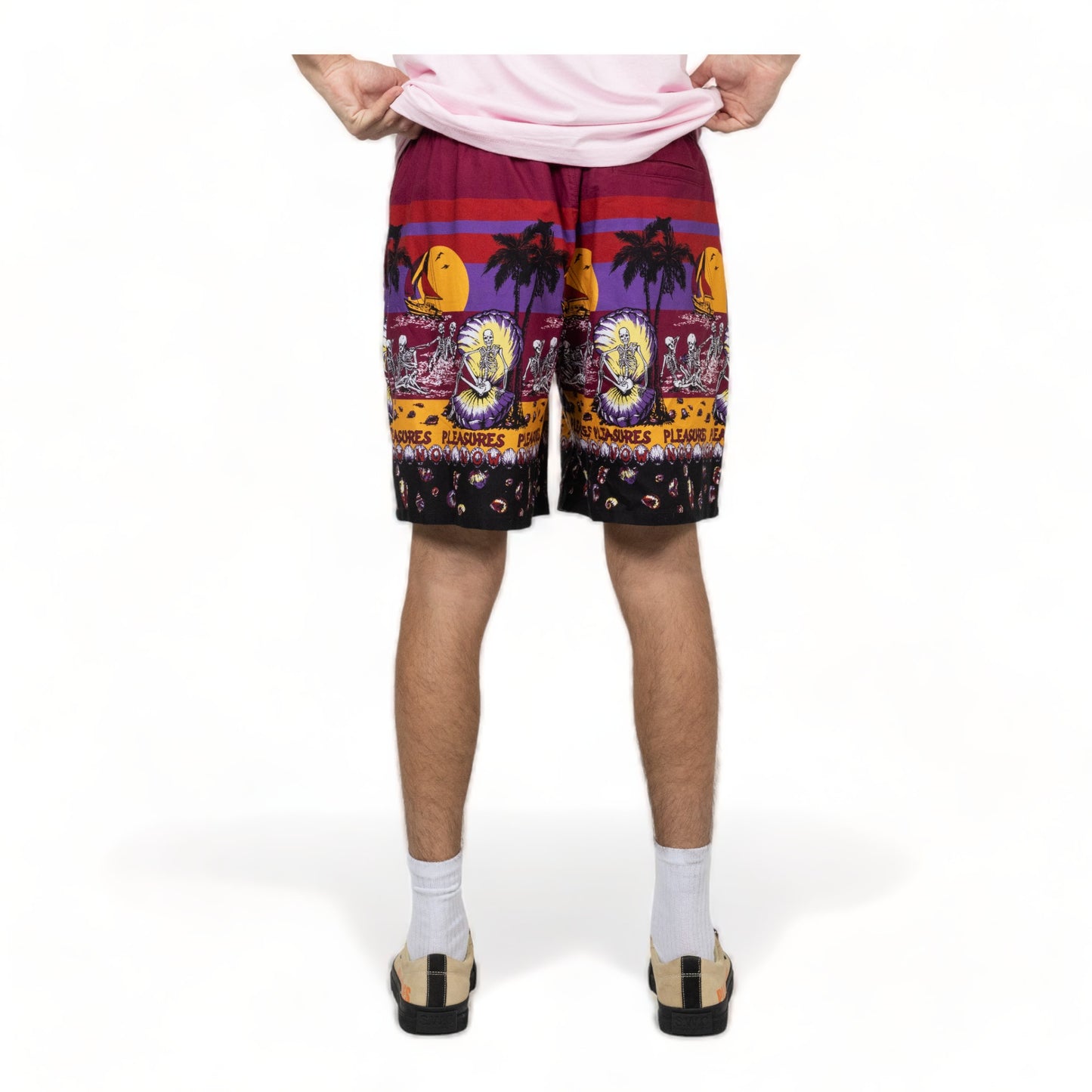 PLEASURES BEACH SHORT