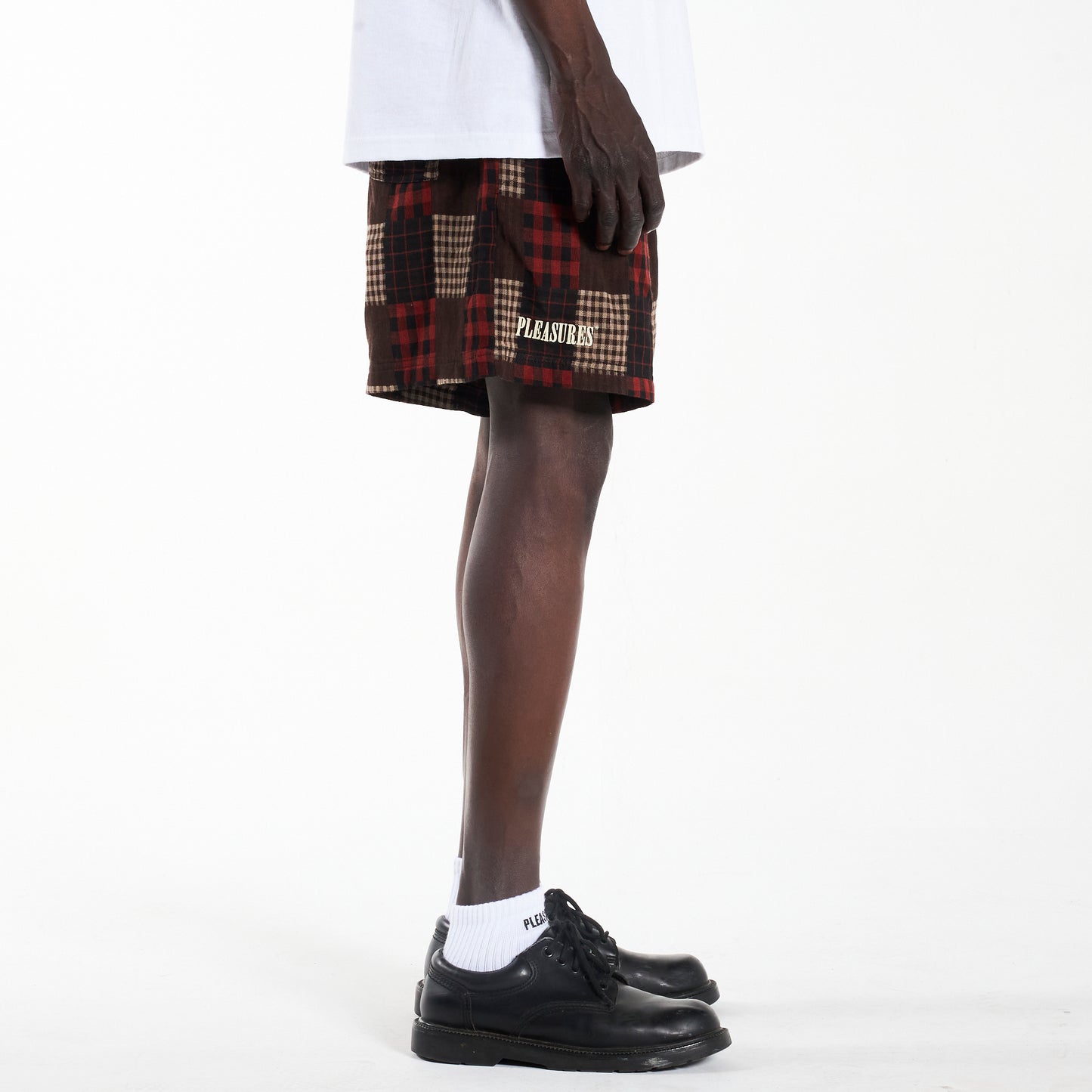 PLEASURES HOOK UP SHORTS - deviceone