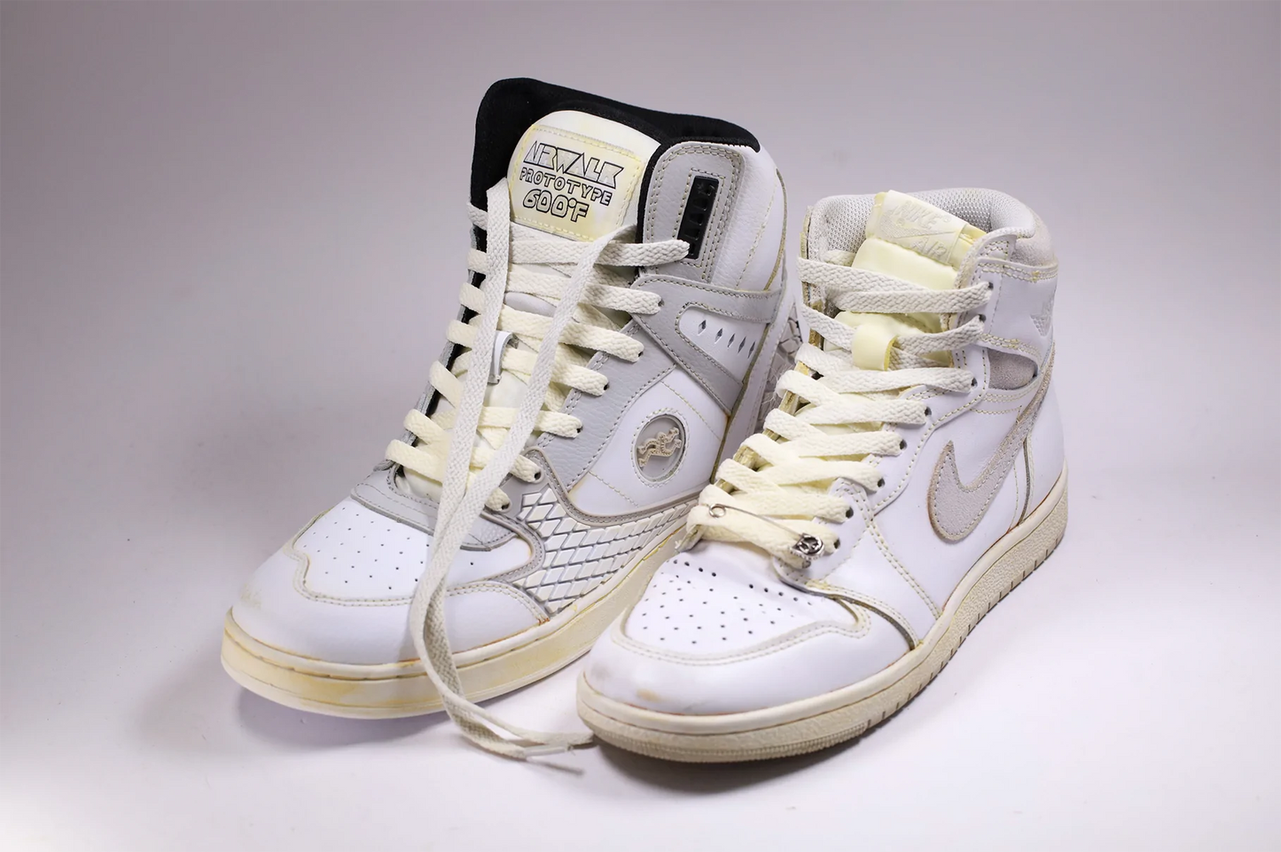 FOXTROT-UNIFORM FOX-UNION NATURAL GREY - deviceone