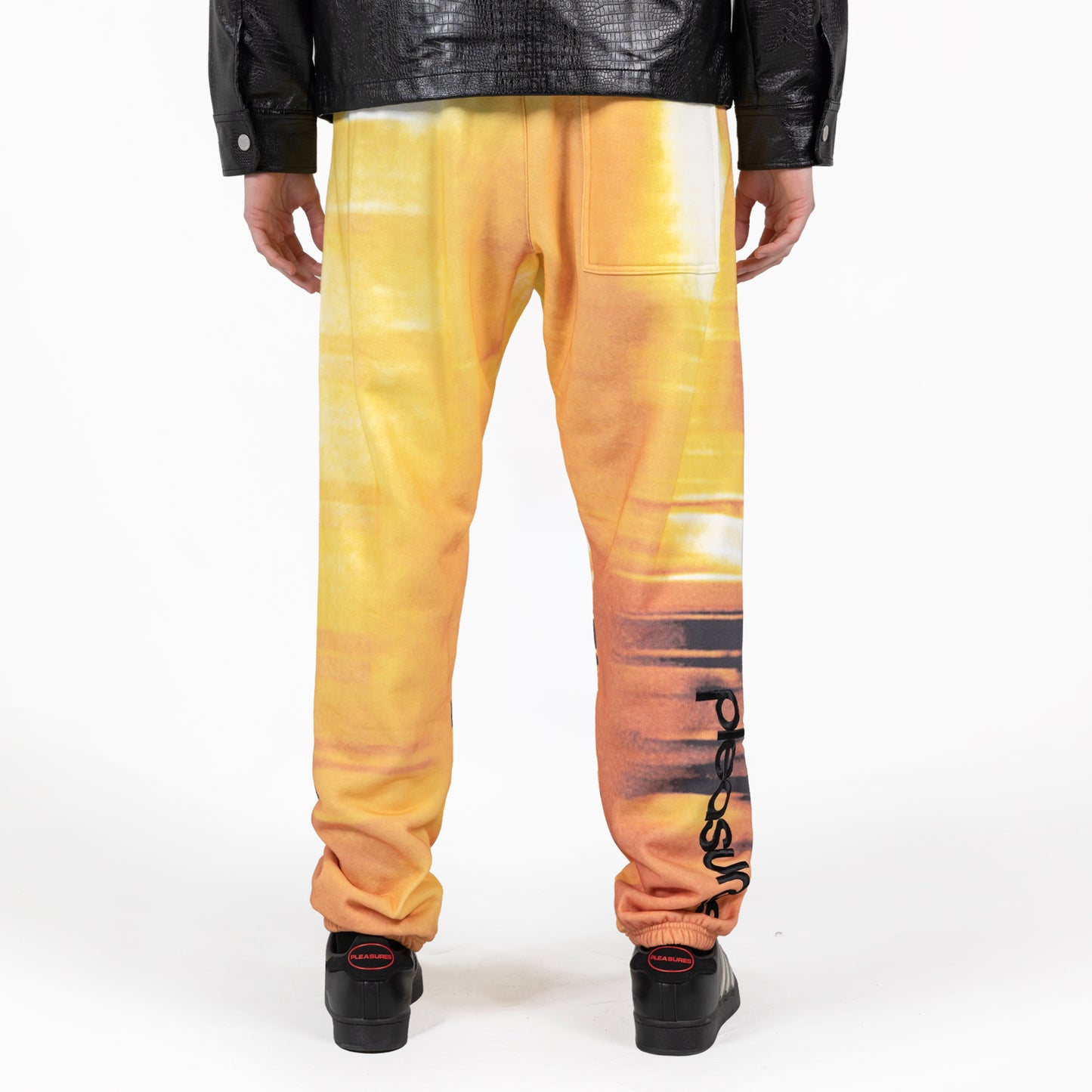 PLEASURES BLUR SWEATPANT - deviceone