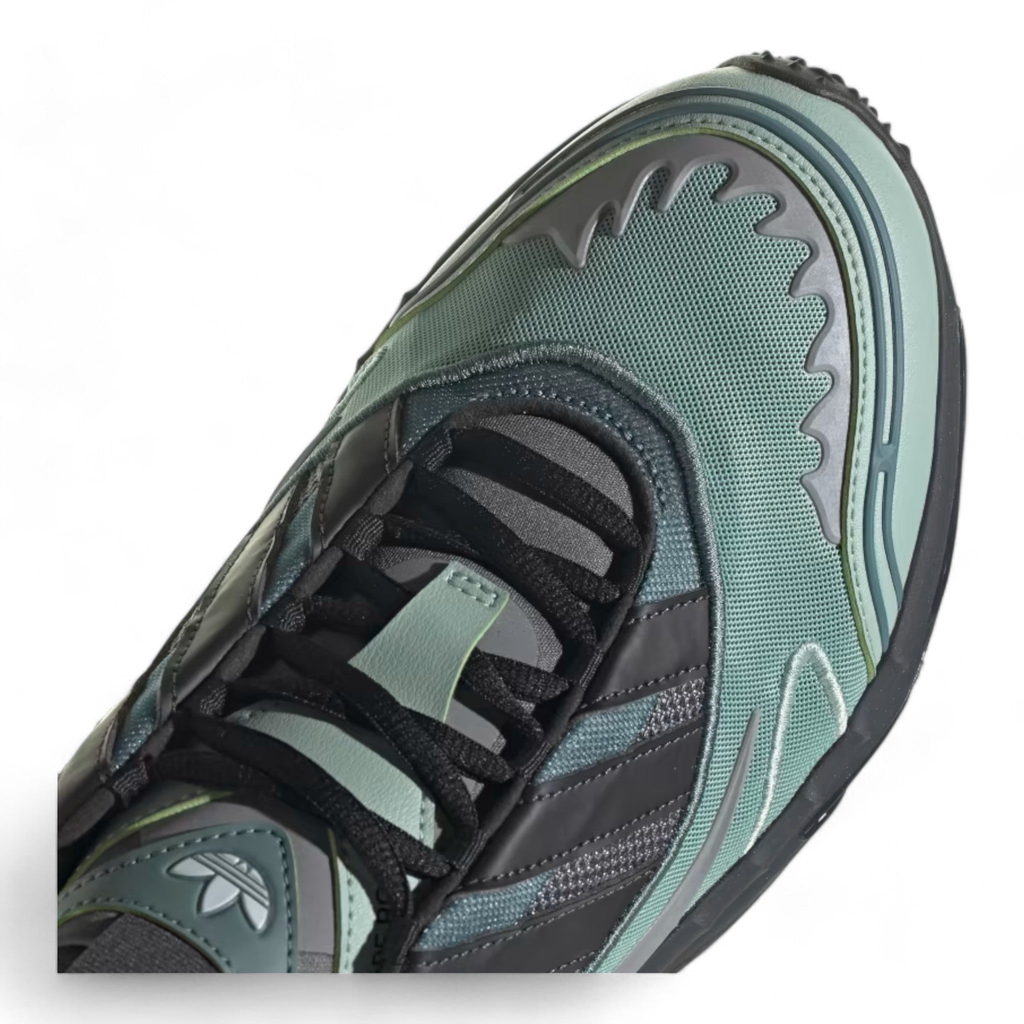 Adidas Xare Boost