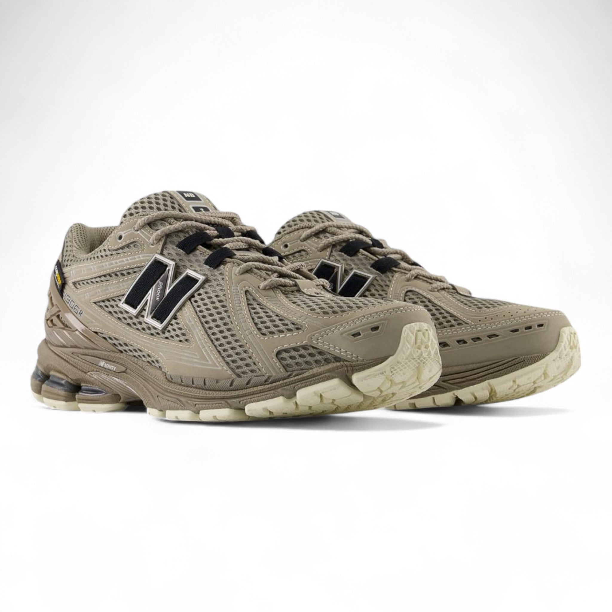New Balance 1906