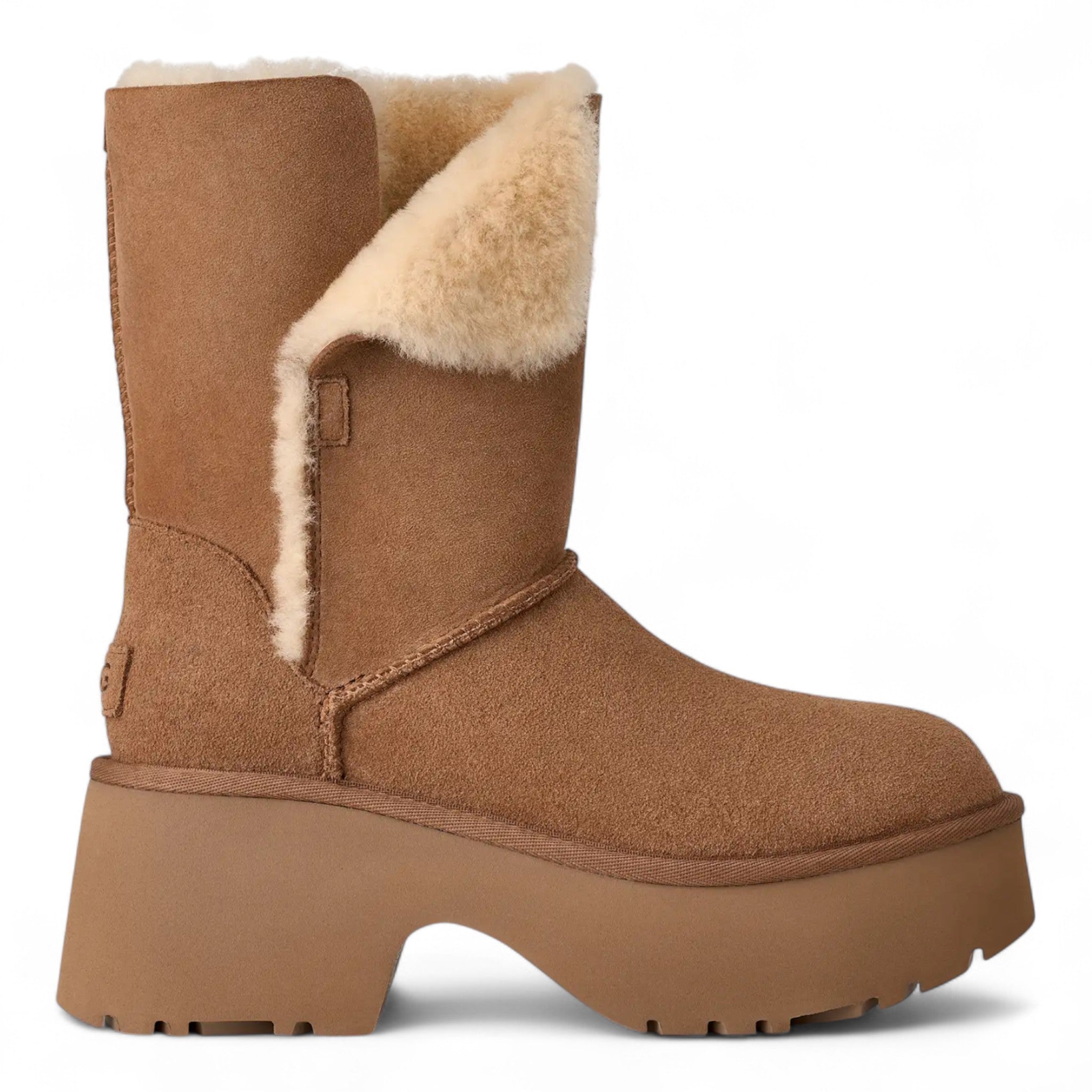 Womens Ugg Classic Esmee Boot Chestnut