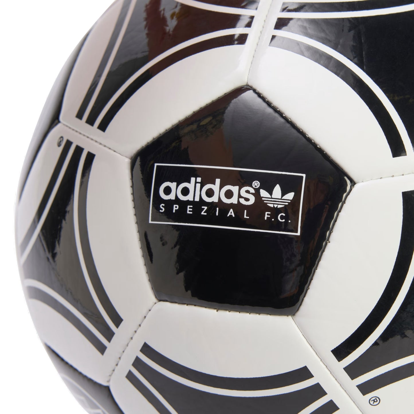ADIDAS SPZL F.C BALL