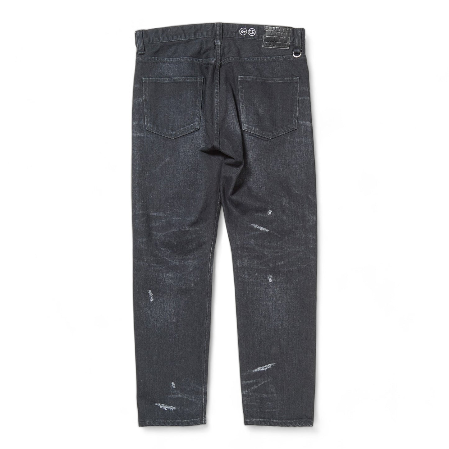 UNIFORM EXPERIMENT DAMAGED DENIM TAPERED PANTS