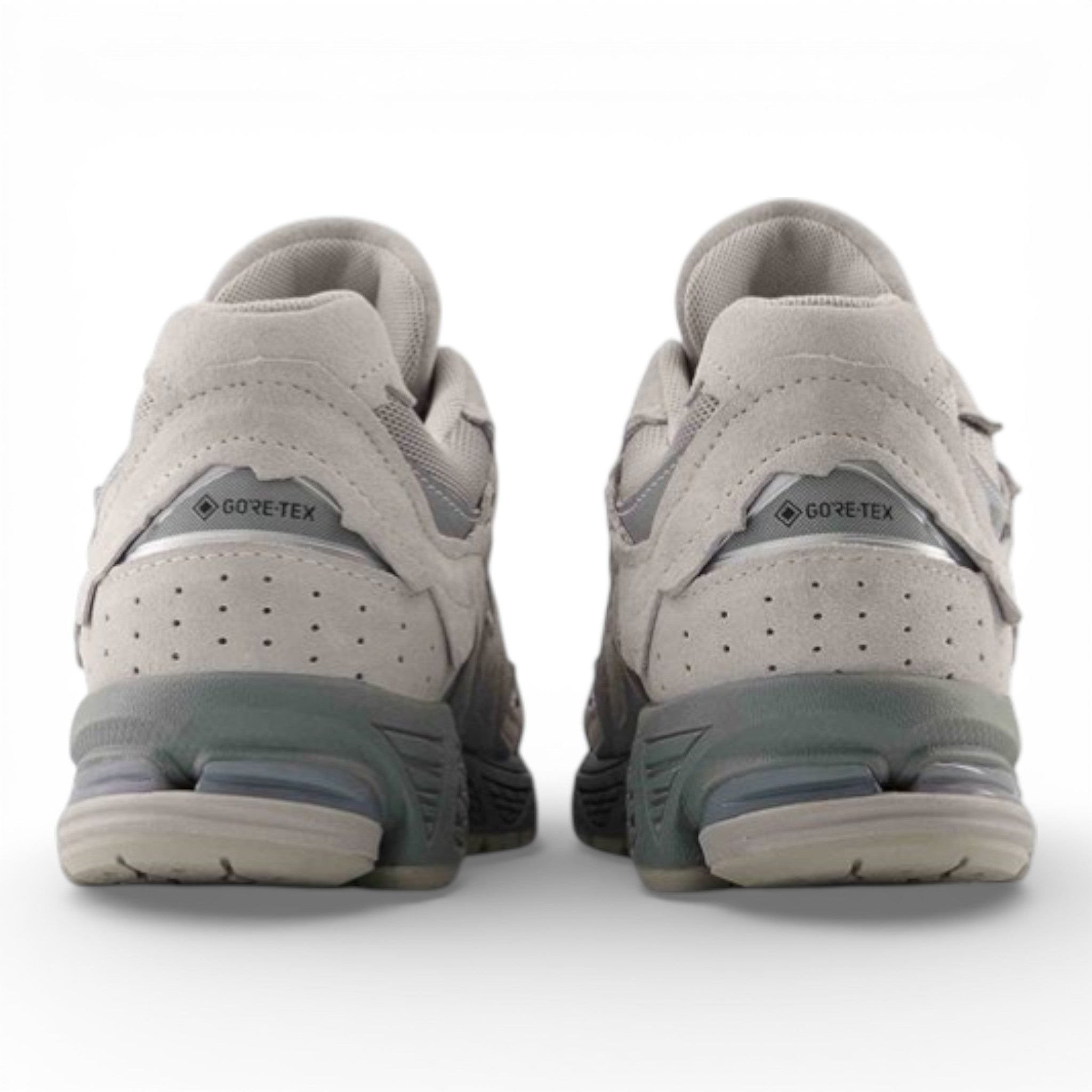 New Balance 2002R Gore-tex