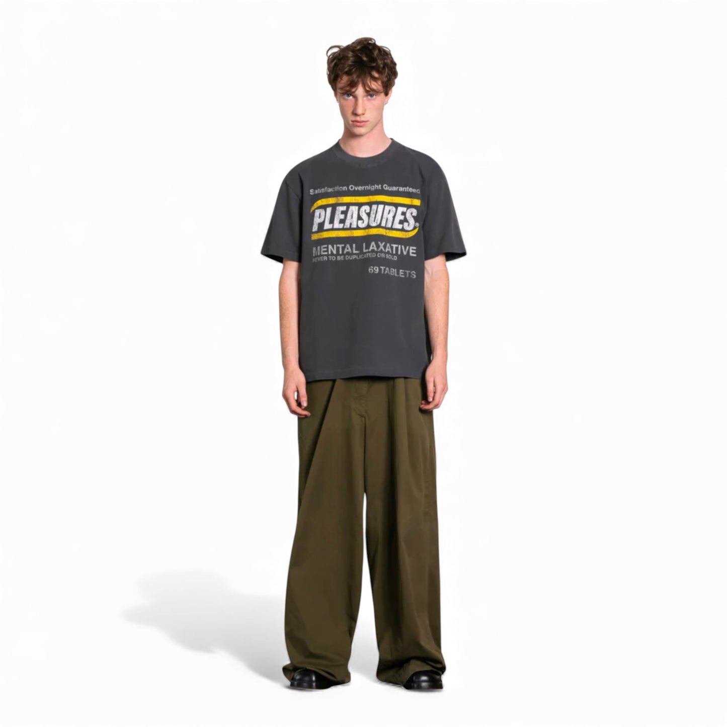 PLEASURES RELIEF HEAVYWEIGHT T-SHIRT