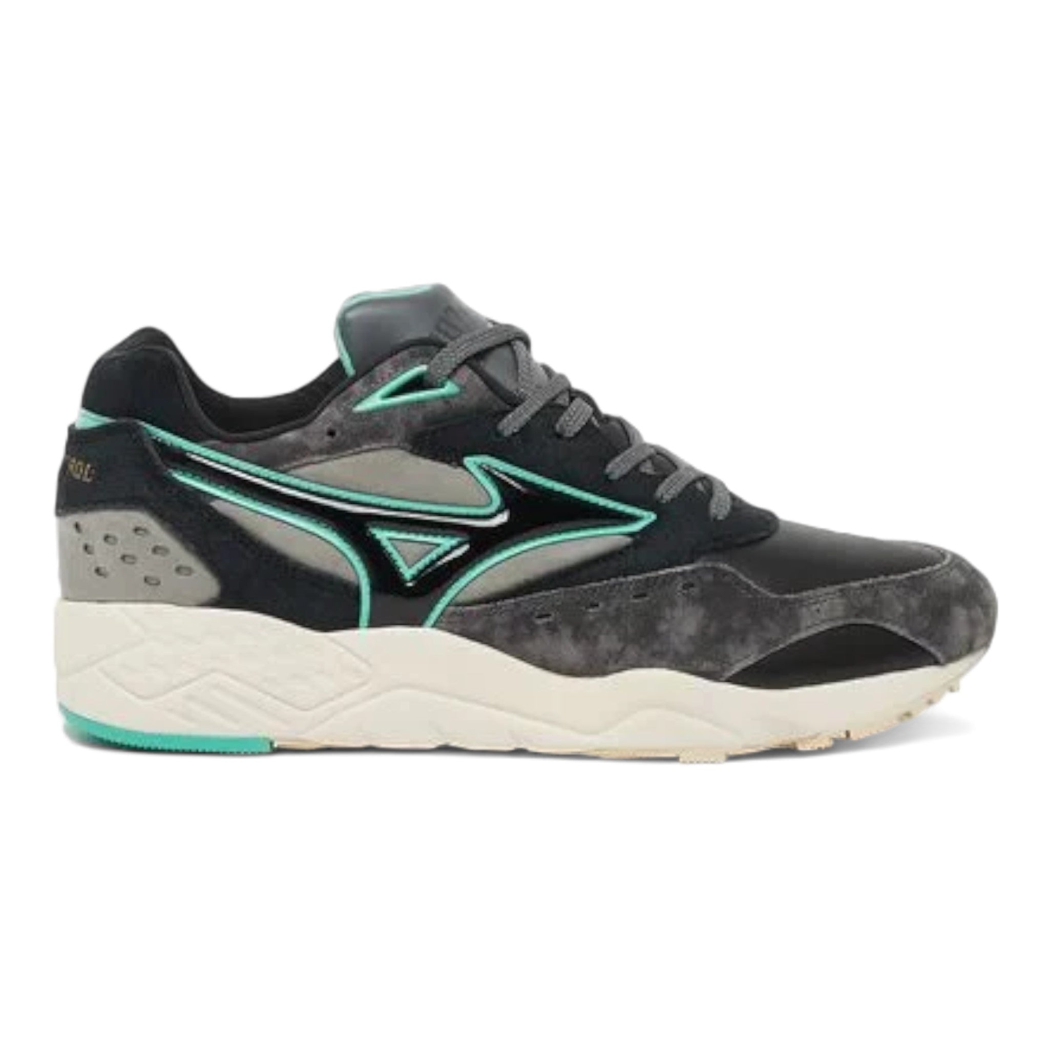 Mizuno Contender Footpatrol