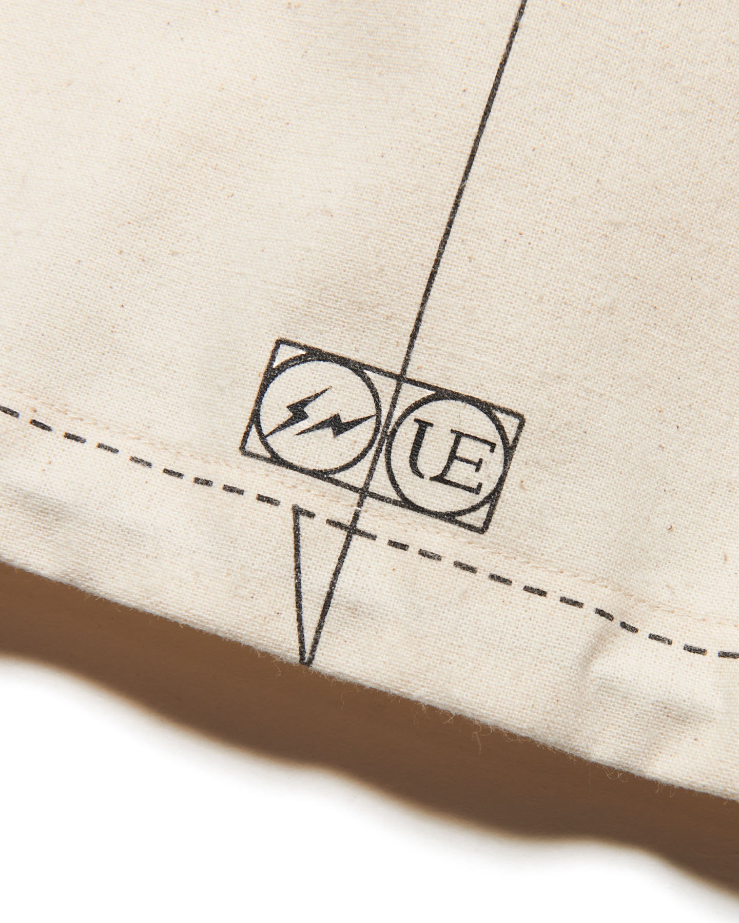 UNIFORM EXPERIMENT X FRAGMENT MAP-OUT 3-LAYER MOUNTAIN PARKA