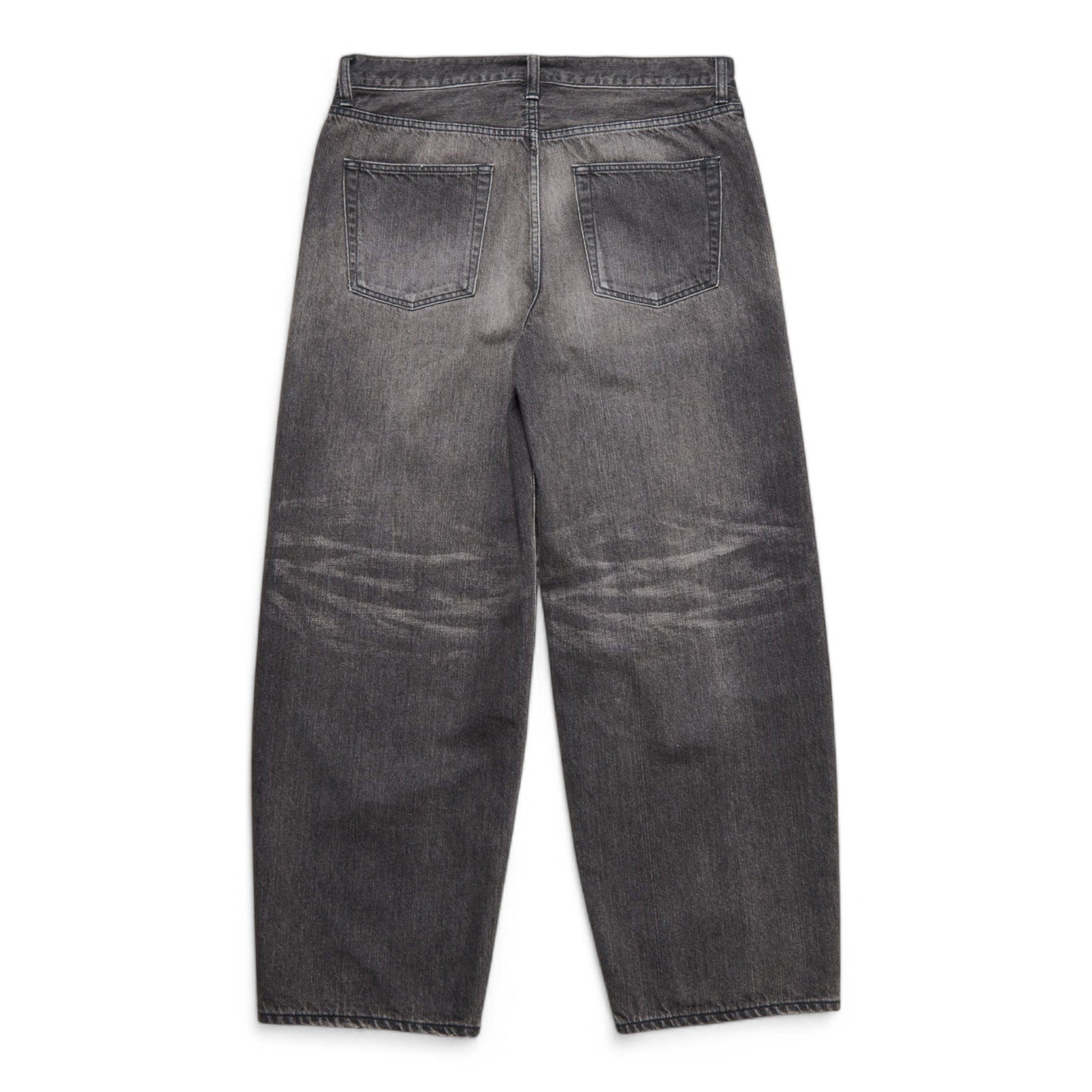 Uniform Experiment Damaged Hem Tuck Wide Straight Jeans