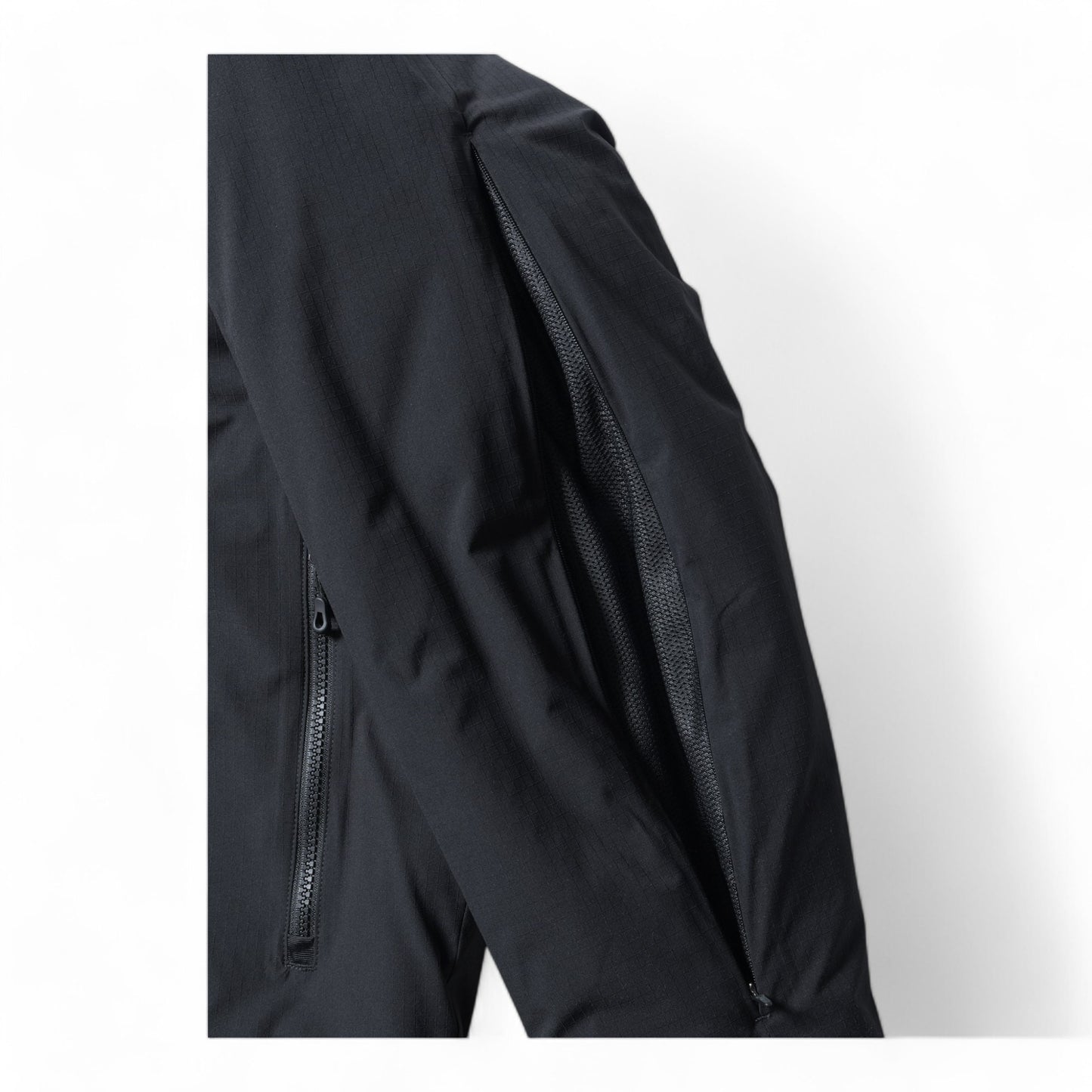 F.C REAL BRISTOL INSULATED VENTILATION JACKET