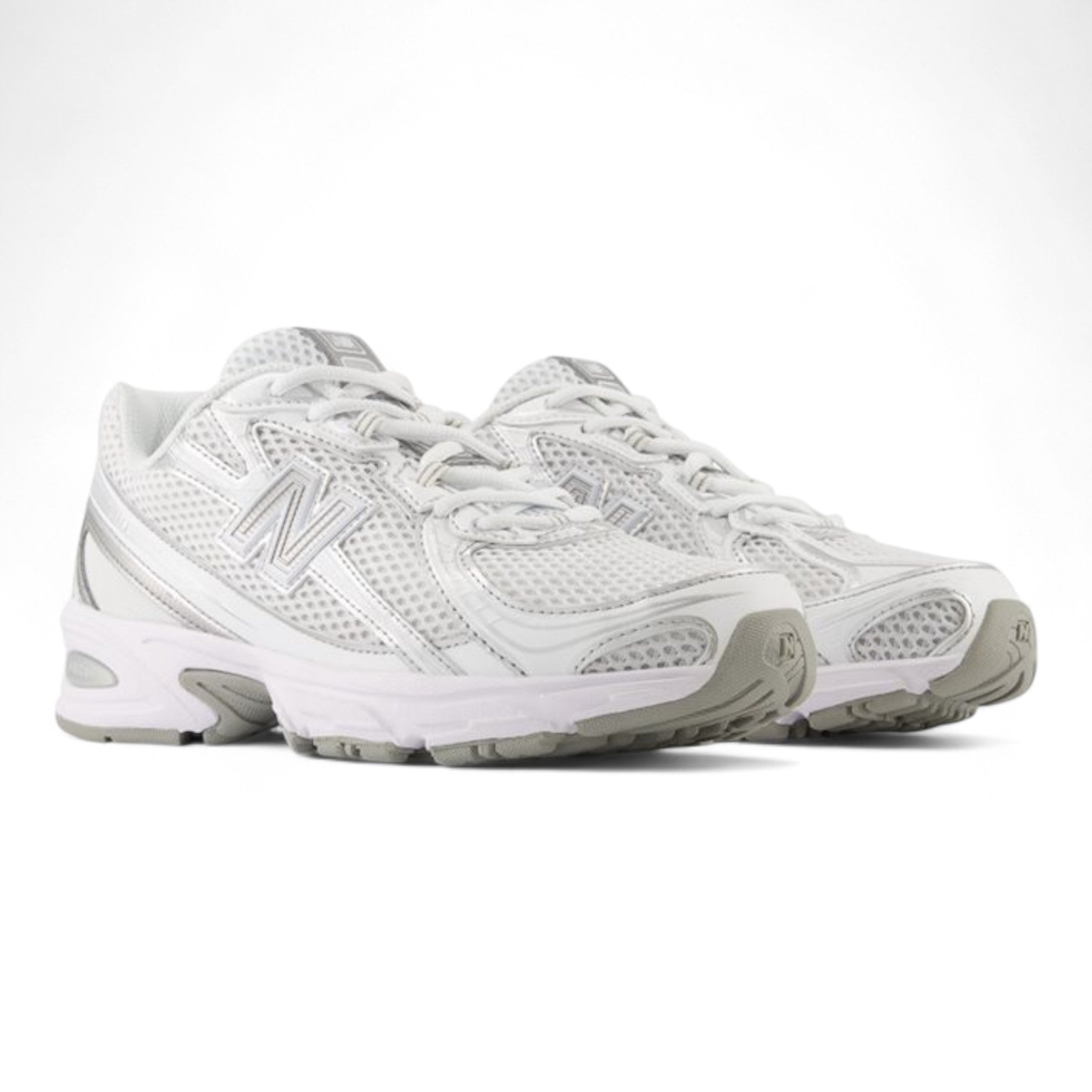 New Balance 740