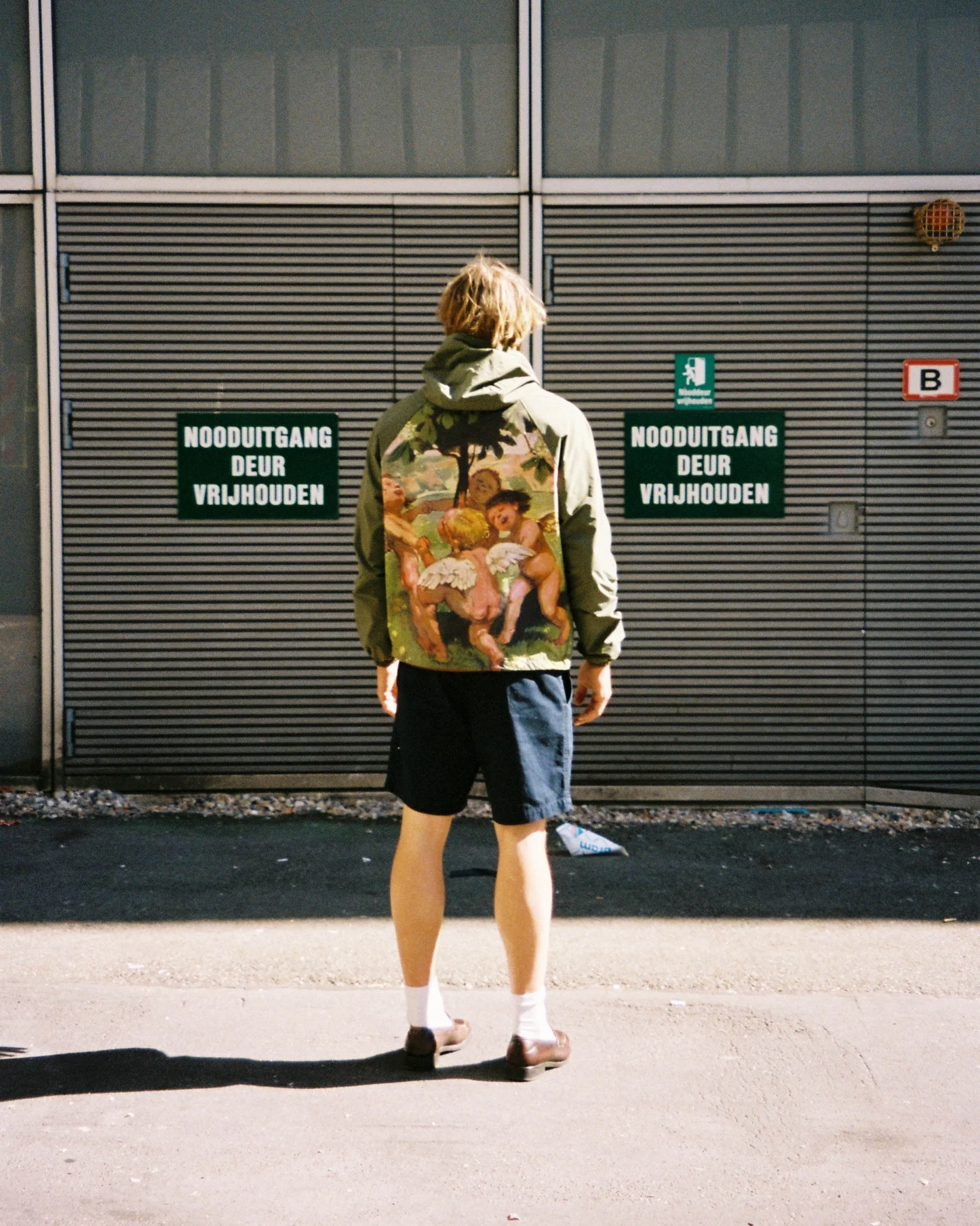 THE LOOSE COMPANY ANGEL SHELL JACKET