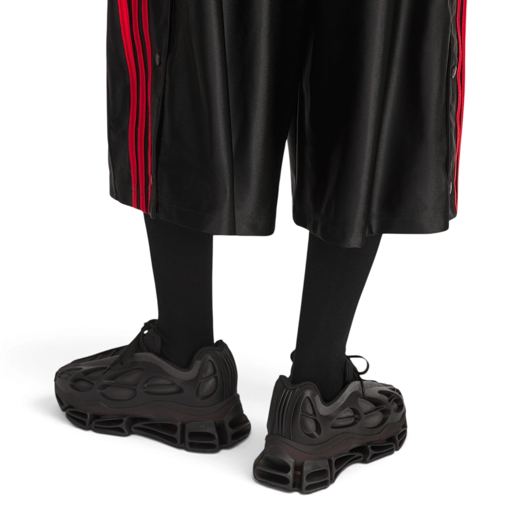 Adidas Chavarria Megaride Bones