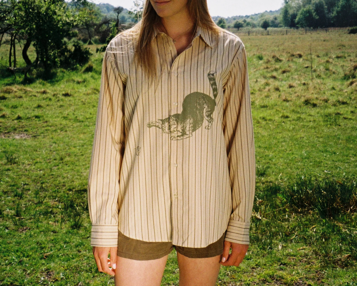 THE LOOSE COMPANY CAT & MOUSE OXFORD SHIRT