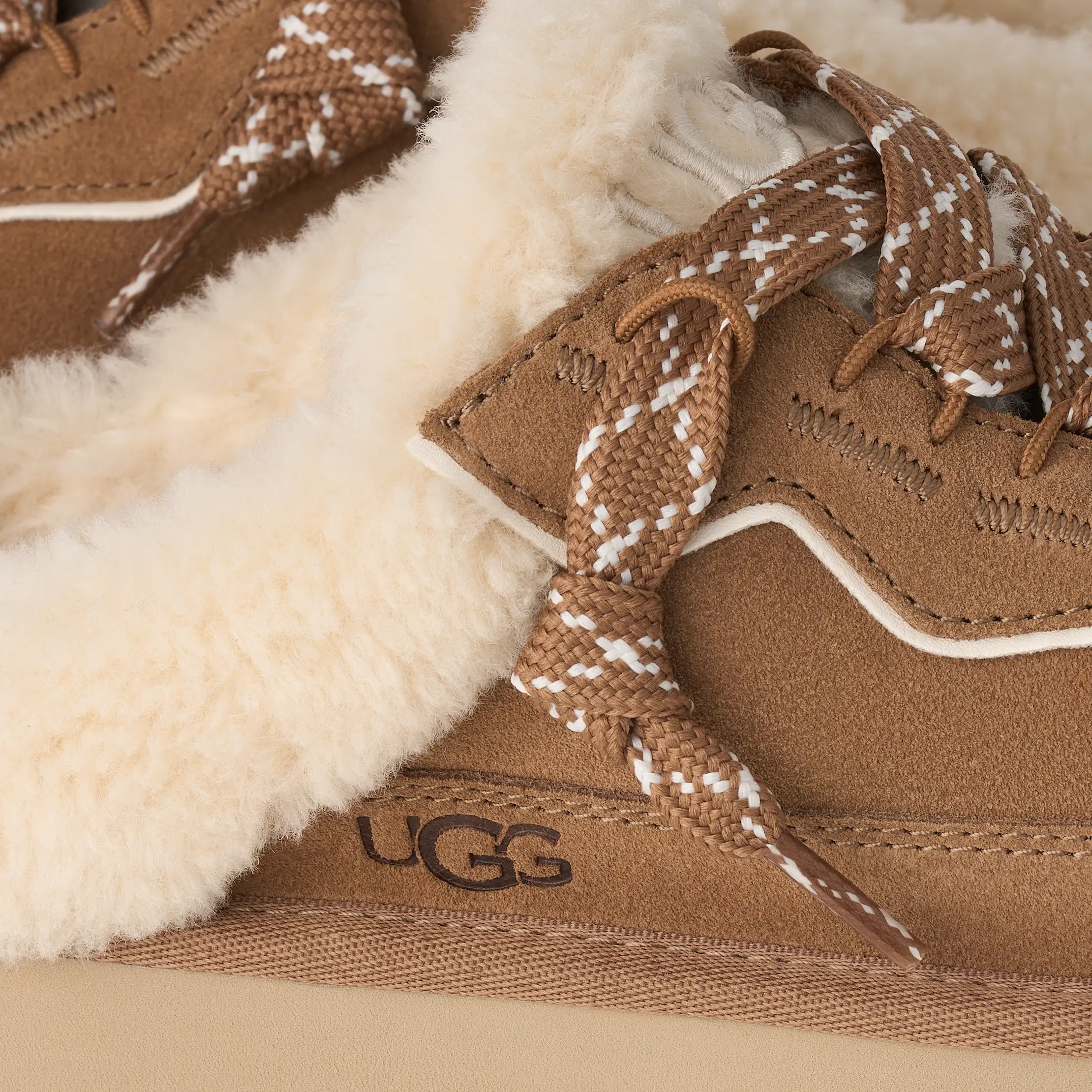 Womens Ugg Lowmel Mule Trainer Chestnut