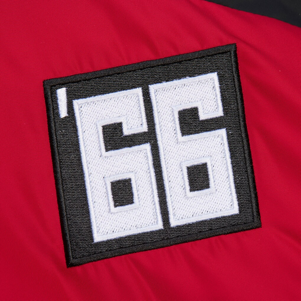 MITCHELL & NESS CHICAGO BULLS BLACK SPEEDWAY NYLON VARSITY JACKET