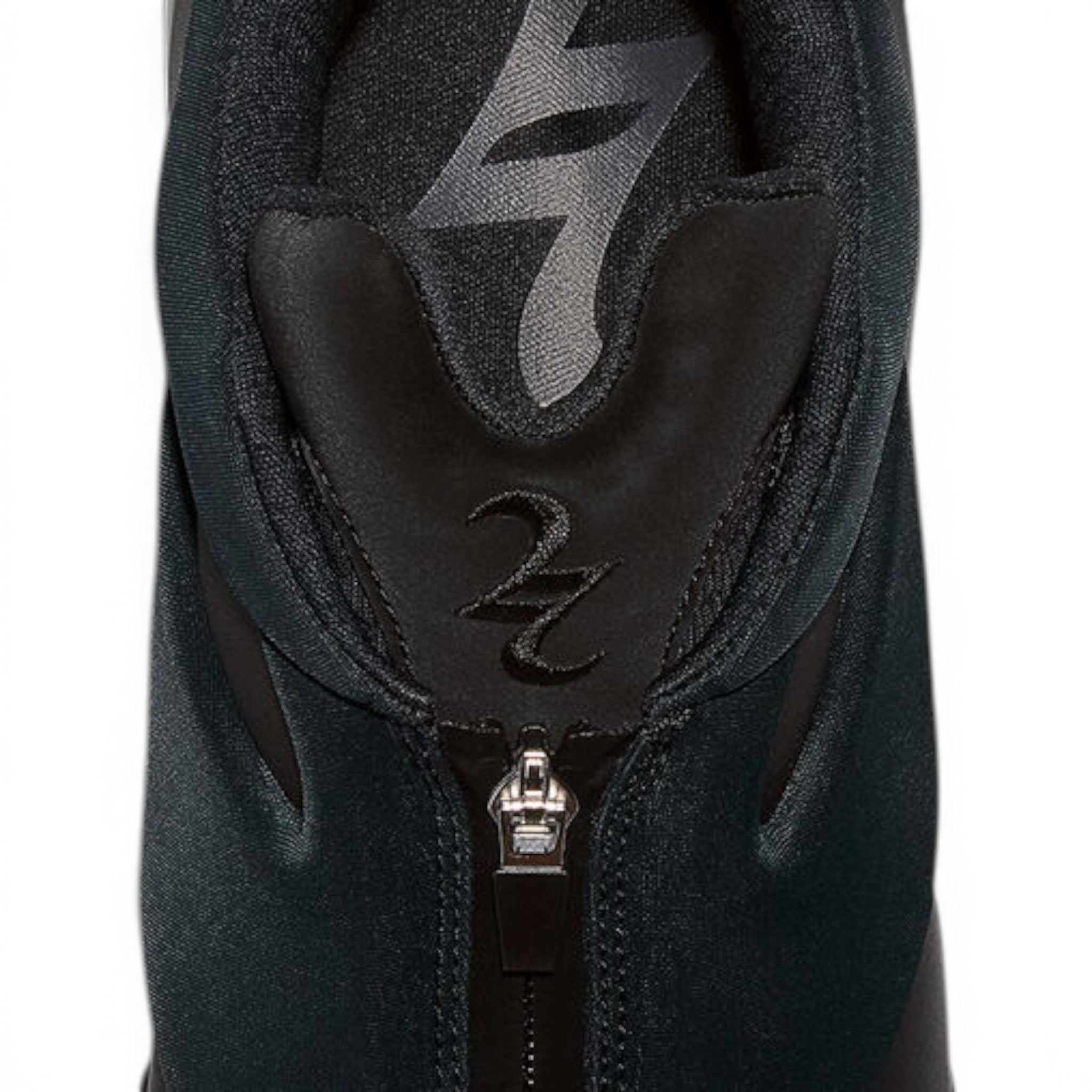 Converse Shai 001