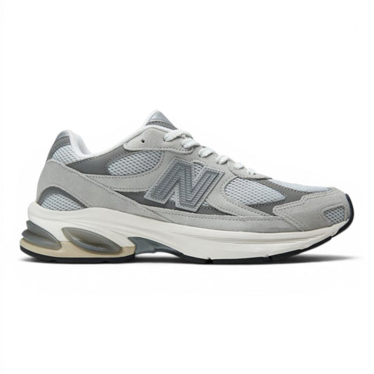 NEW BALANCE 2010