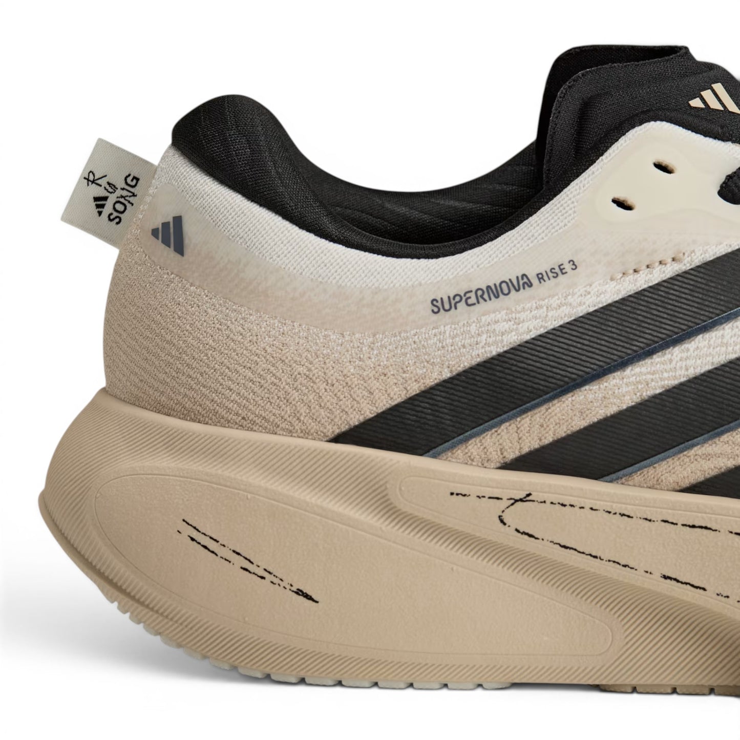 WMNS ADIDAS SUPERNOVA RISE 3