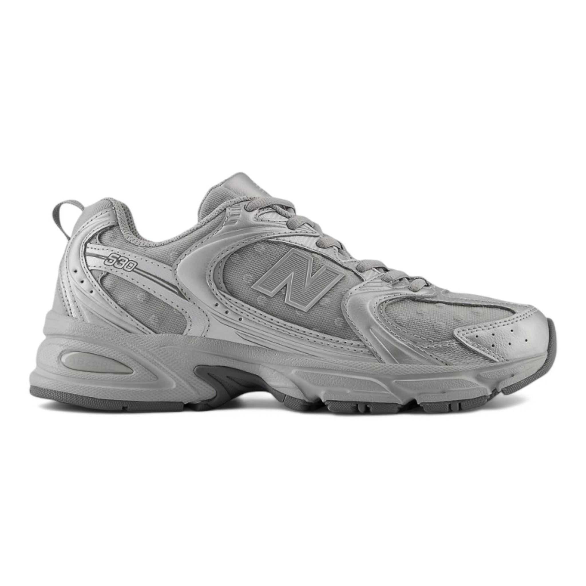 New Balance 530