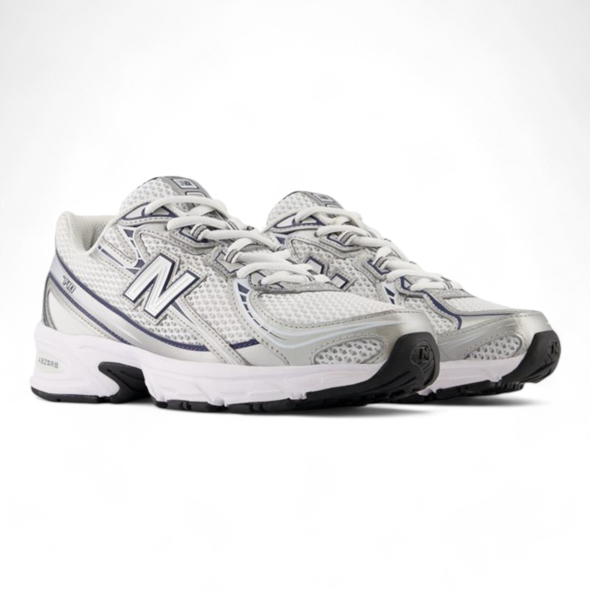 New Balance 740