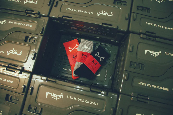 Sabotage Surplus Bones Socks