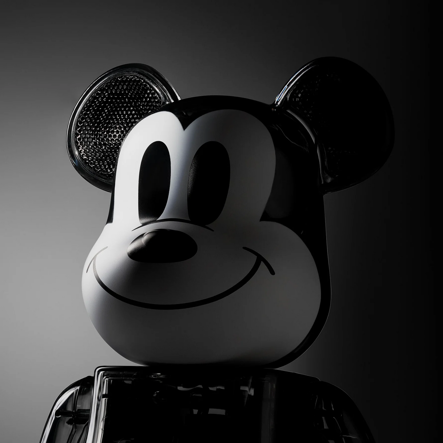BE@RBRICK AUDIO 400% PORTABLE BLUETOOTH® SPEAKER