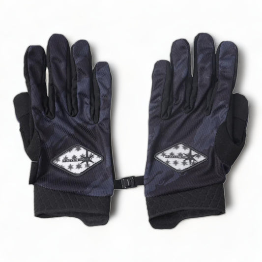 UNKNOWN BLACKOUT GLOVES